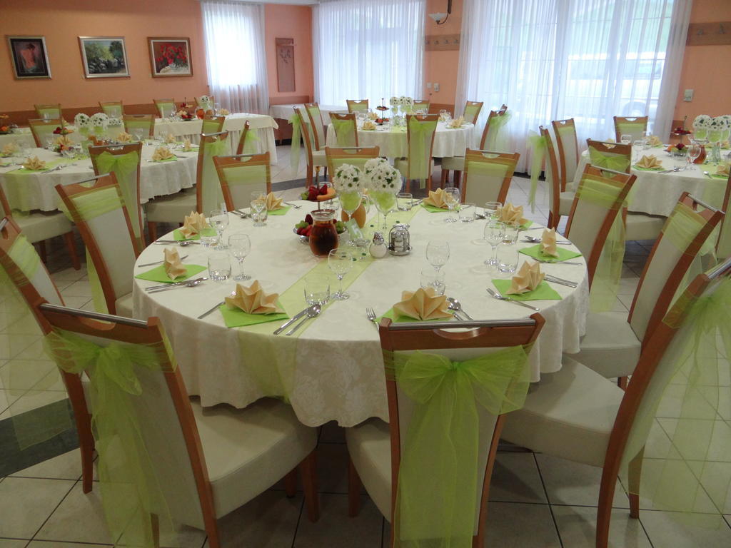 Rooms Hochkraut Целие Екстериор снимка
