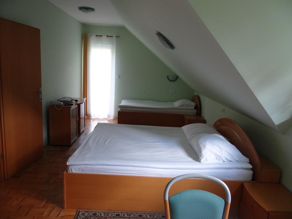 Rooms Hochkraut Целие Екстериор снимка